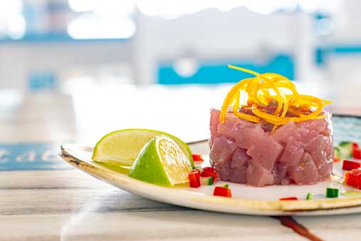 LobStar Enjoyable Seafood Restaurant Santa Maria Pier Cape Verde Tartare di Tonno