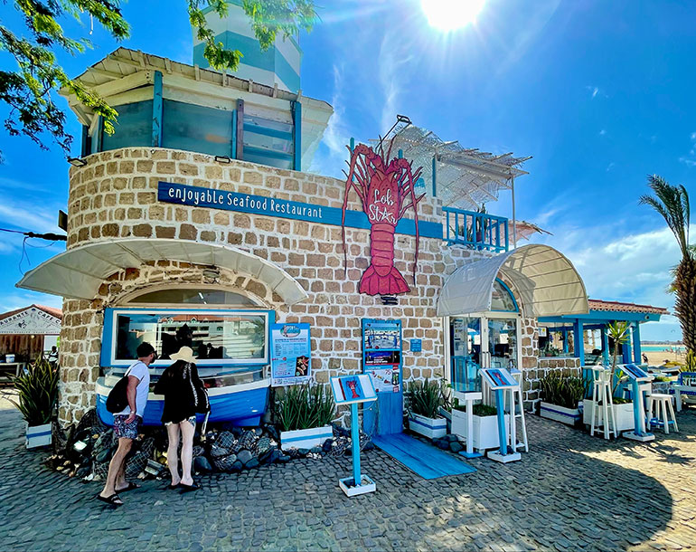 lobstar seafood restaurant santa maria sal location venue local sunny day