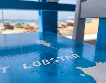 lobstar seafood restaurant santa maria sal tavoli unici unique tables mesas unicas cape verde