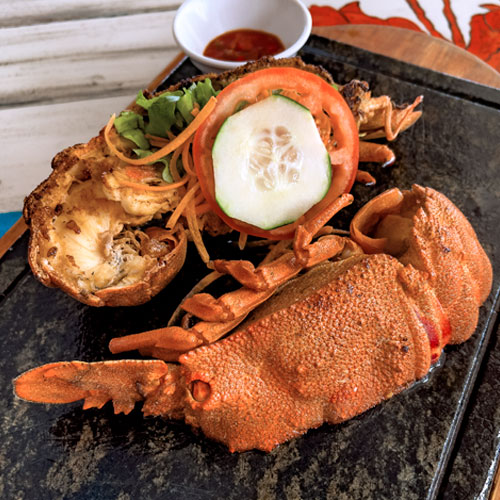 LobStar Enjoyable Seafood Restaurant | Slipper Lobster Grill (price per 100 grams) | according to availability => grilled Slipper Lobster, served with salsa crioula and sour salad
